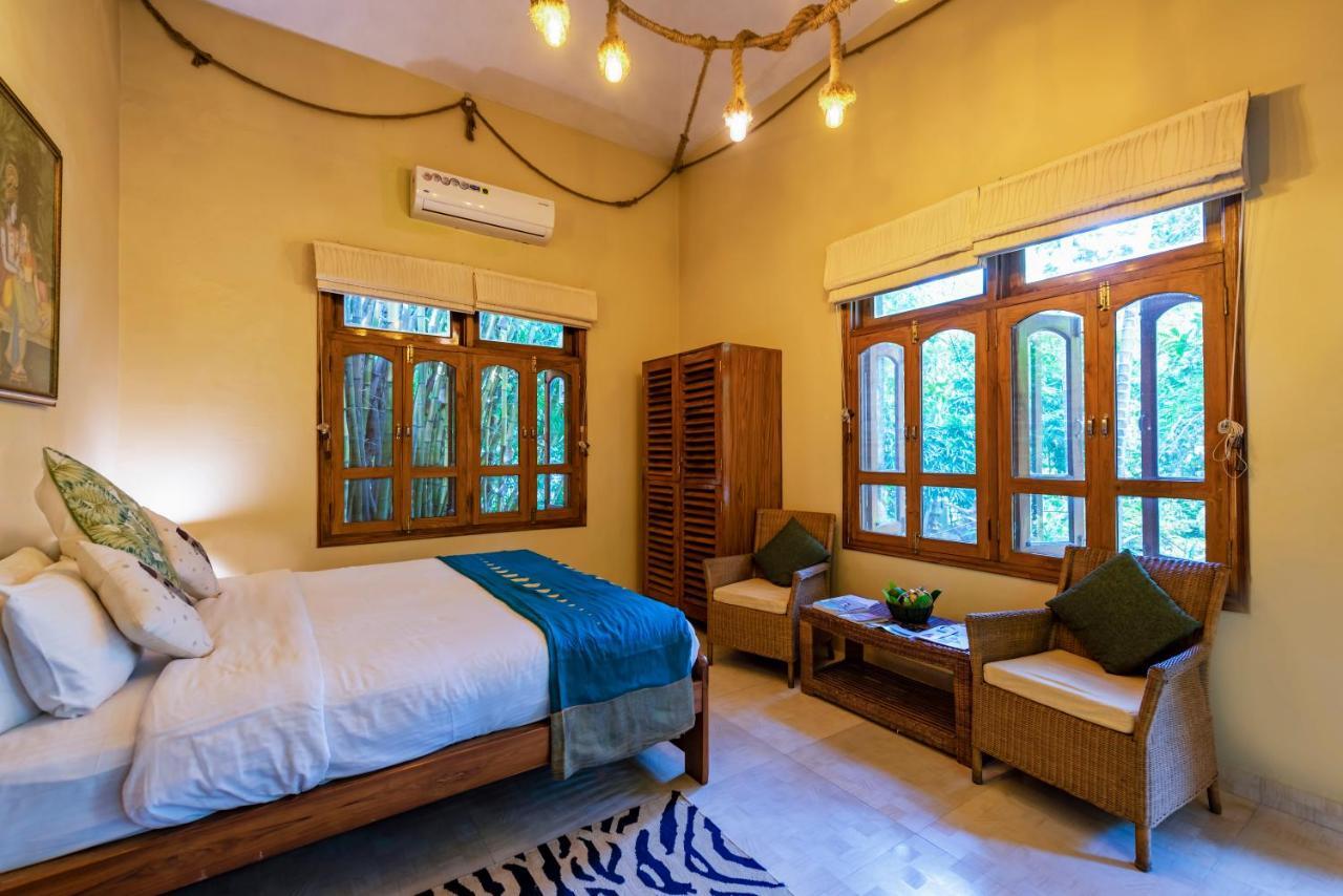 Pench Jungle Camp Hotel Khawasa ภายนอก รูปภาพ