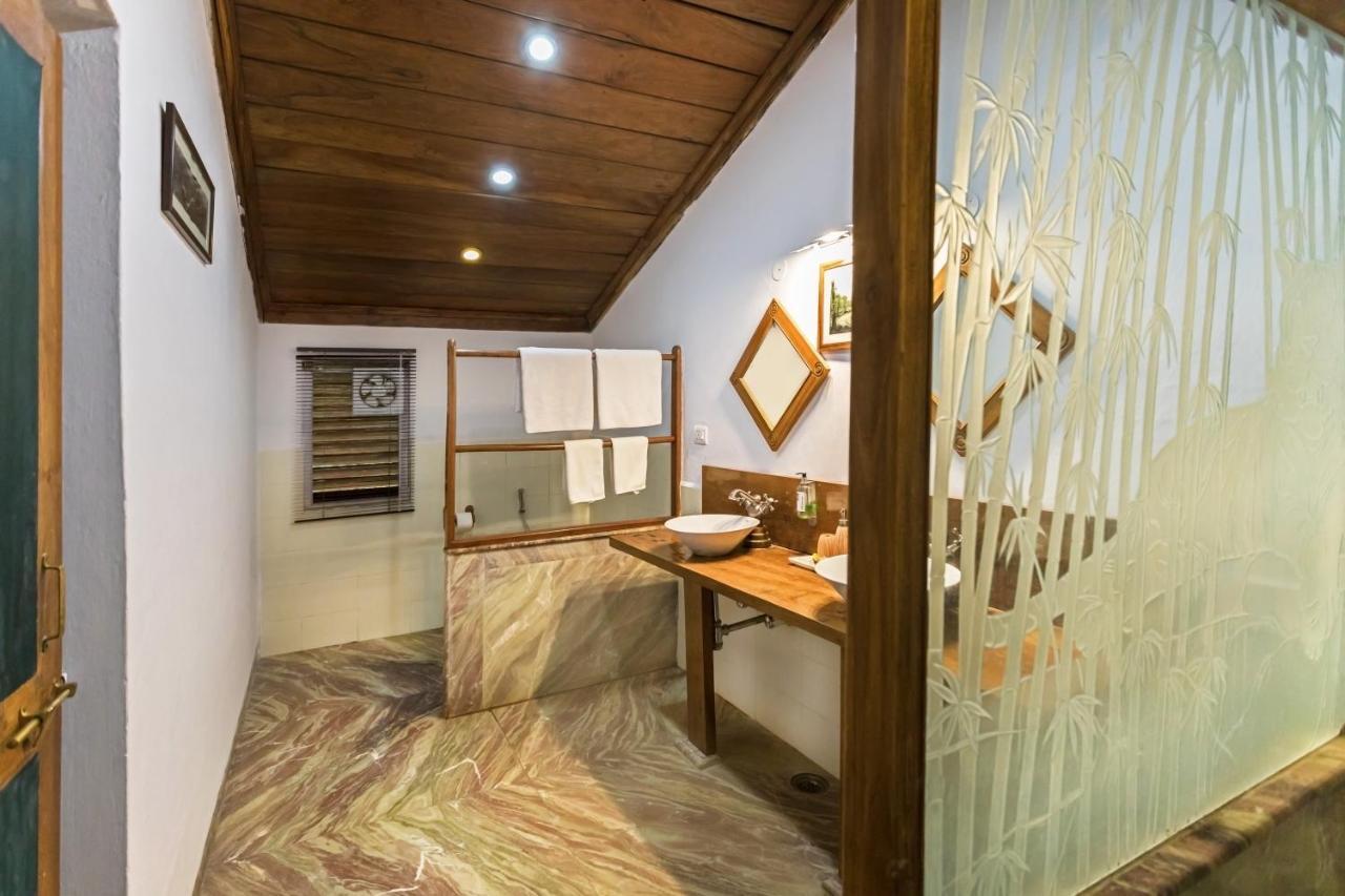 Pench Jungle Camp Hotel Khawasa ภายนอก รูปภาพ