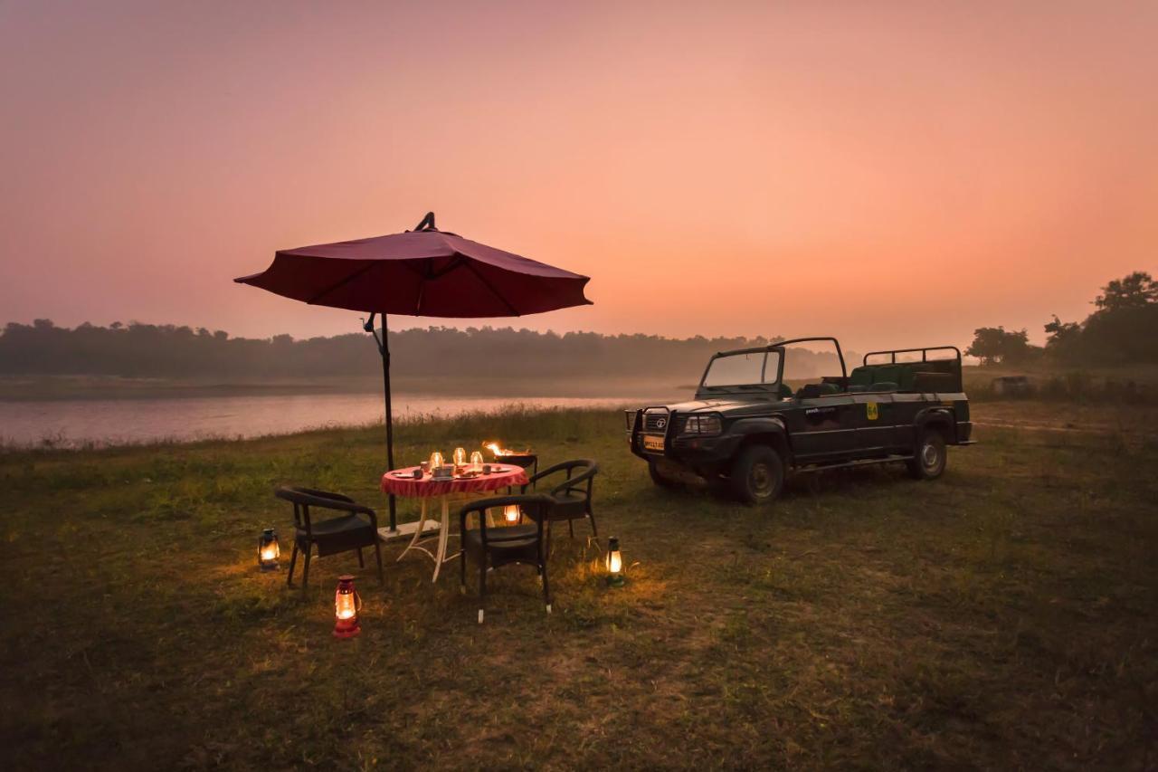 Pench Jungle Camp Hotel Khawasa ภายนอก รูปภาพ